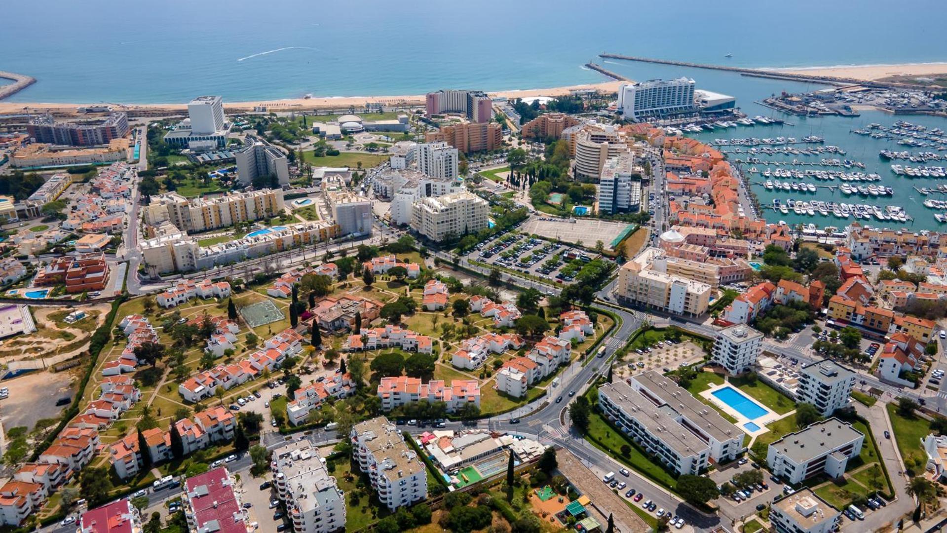 2 Bdr Vilamoura Escape W Balcony By Lovelystay Quarteira Exterior photo